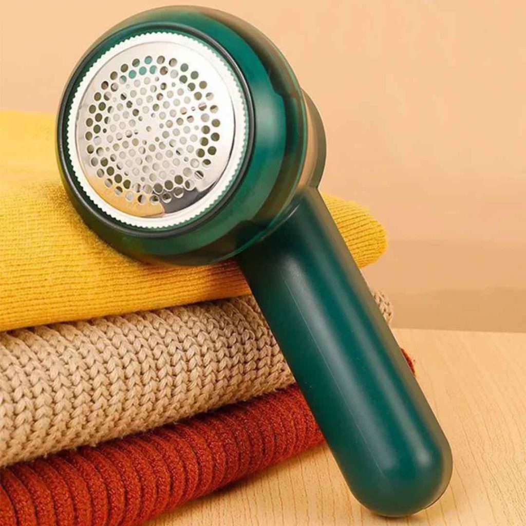 دستگاه پرزگیر لباس شارژی، مناسب پرزگیری شال، کلاه، شلوار، مبل، پتو و تخت 1 عکس قیمت خرید پرزگیر لباس شارژی برقی ارزان شلوار